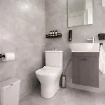 아파트 Olive ,balcony With Mountain View, Kitchenette, 1km To ,by Likeyourhome *