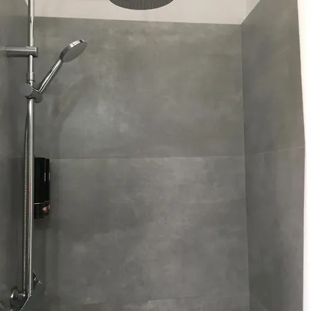 Olive ,balcony With Mountain View, Kitchenette, 1km To ,by Likeyourhome דירה *