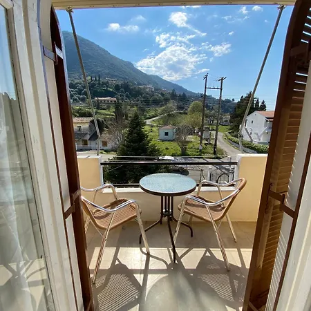 Apartment Olive ,balcony With Mountain View, Kitchenette, 1km To ,by Likeyourhome *
