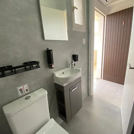 Olive ,balcony With Mountain View, Kitchenette, 1km To ,by Likeyourhome