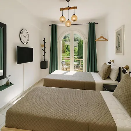 Lägenhet Olive ,balcony With Mountain View, Kitchenette, 1km To ,by Likeyourhome Ermones