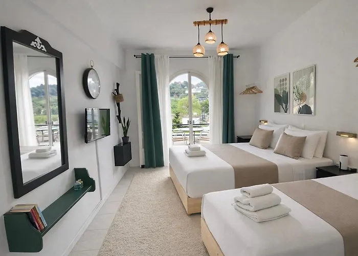 Olive ,balcony With Mountain View, Kitchenette, 1km To ,by Likeyourhome * Ermones