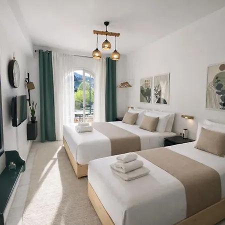 Olive ,balcony With Mountain View, Kitchenette, 1km To ,by Likeyourhome