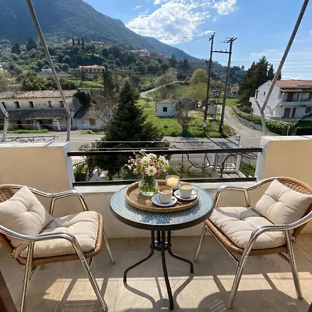 Olive ,balcony With Mountain View, Kitchenette, 1km To ,by Likeyourhome Apartman